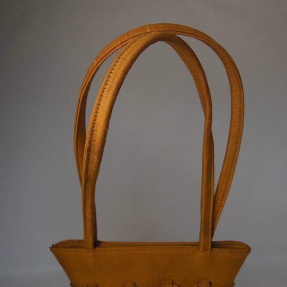Thai silk  bag, Beautiful  Gold color hand bag ,Spring bag 9 By 9 in. - Picture 9 of 9